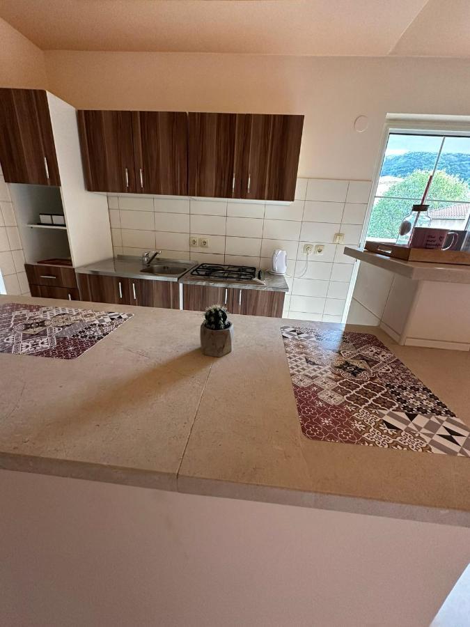Apartment Nina Mostar Exteriör bild